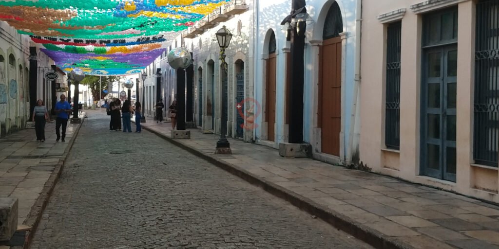Guia Completo sobre Arte e Artesanato: um Celeiro de Criatividade e Tradição!